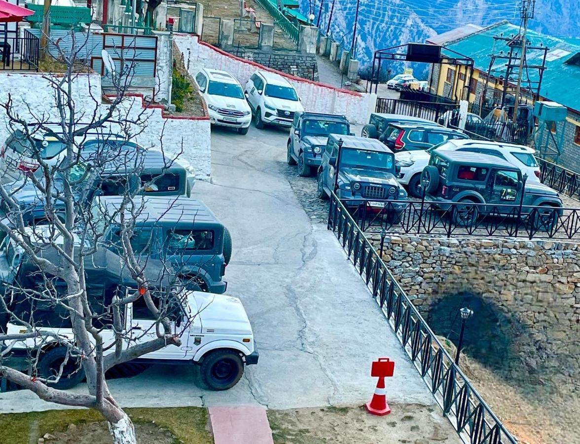 Hotel Rollingrang كالبا المظهر الخارجي الصورة