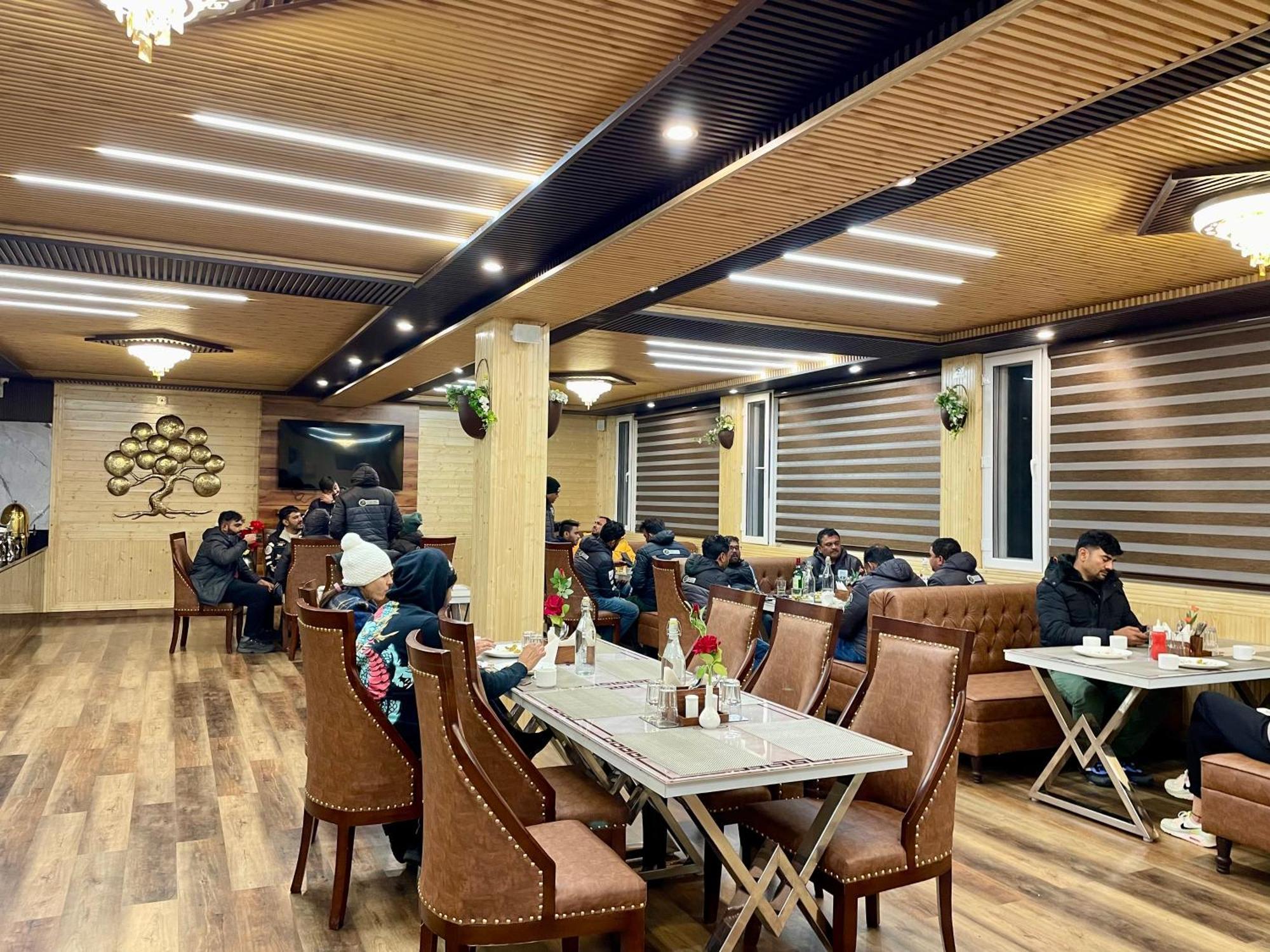 Hotel Rollingrang كالبا المظهر الخارجي الصورة