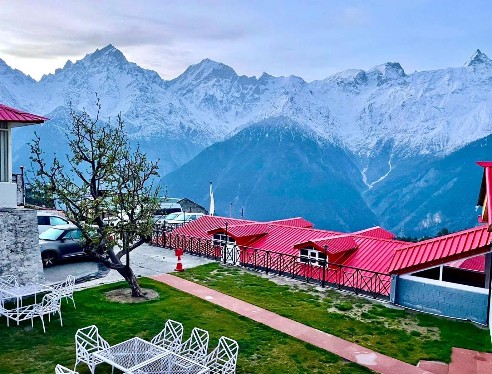 Hotel Rollingrang كالبا المظهر الخارجي الصورة